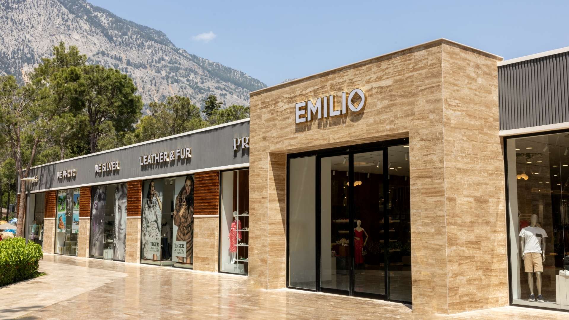 Nirvana Mediterranean Excellence - Emilio restoran