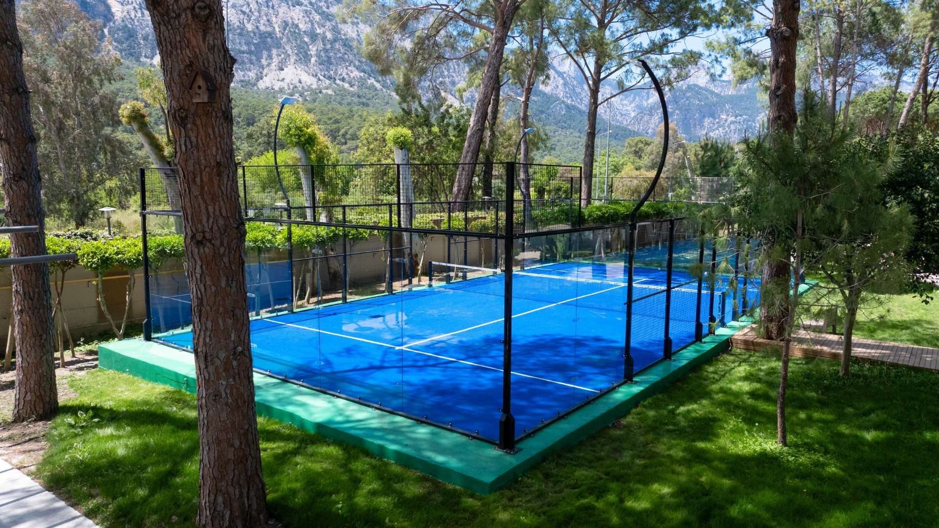 Nirvana Mediterranean Excellence - padel kortu